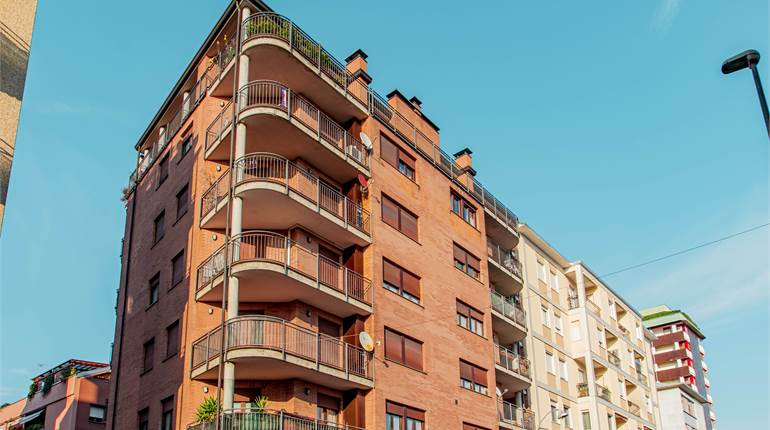 3+ bedroom apartment for sale in Busto Arsizio