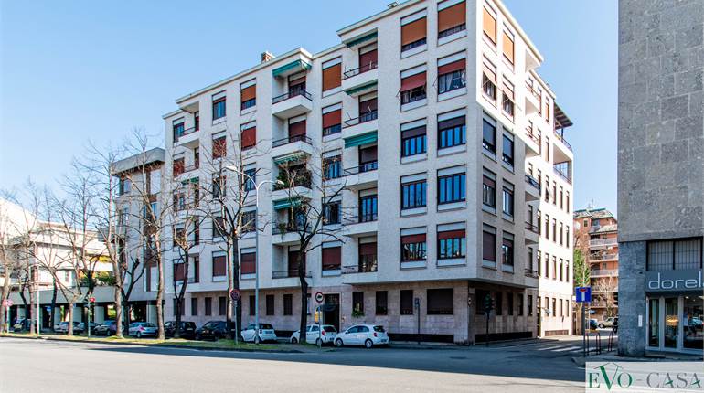 3+ bedroom apartment for sale in Busto Arsizio