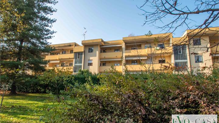 Quattro locali ultimo piano con box