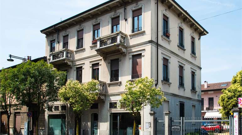 3+ bedroom apartment for sale in Busto Arsizio