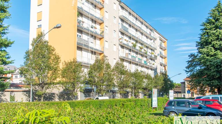 2 bedroom apartment for sale in Busto Arsizio