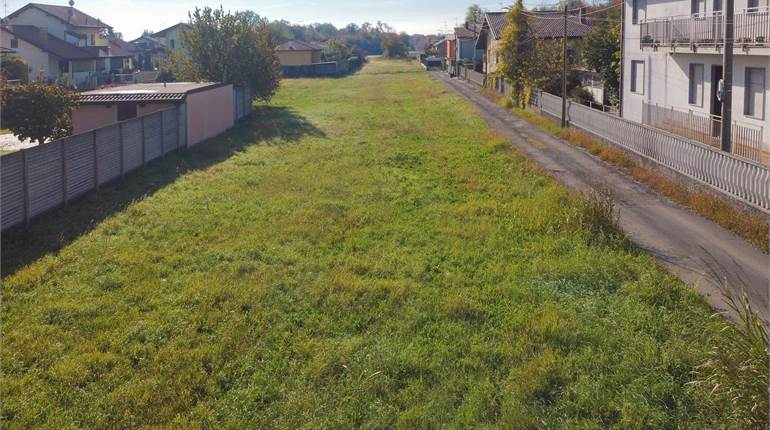 Terreno edificabile in zona residenziale