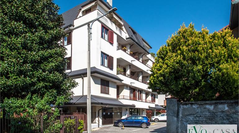 Bilocale con box in zona ben servita